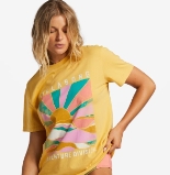 Trazos que respiran mar: mi experiencia con las T-shirts de billabong peru